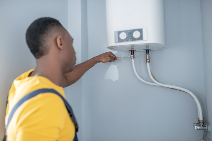 Installateur de chauffe-eau