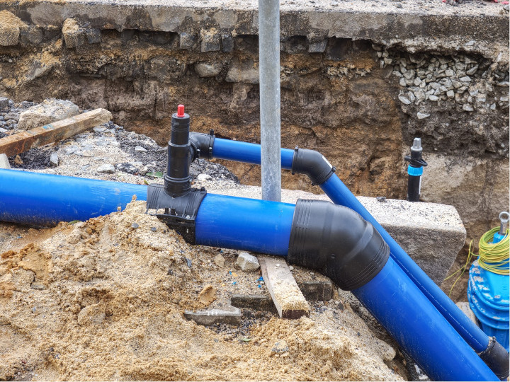 Travaux d'assainissement - raccordement au réseau collectif de traitement des eaux usées