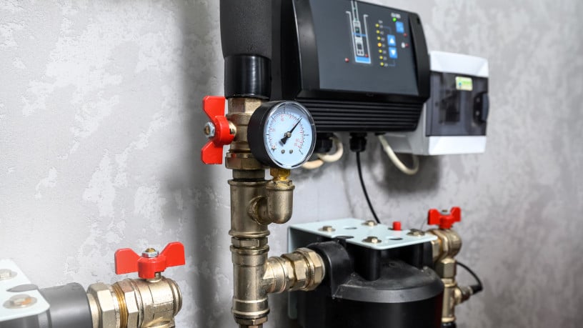 Pression d’eau insuffisante en immeuble : Nos solutions pour les immeubles parisiens