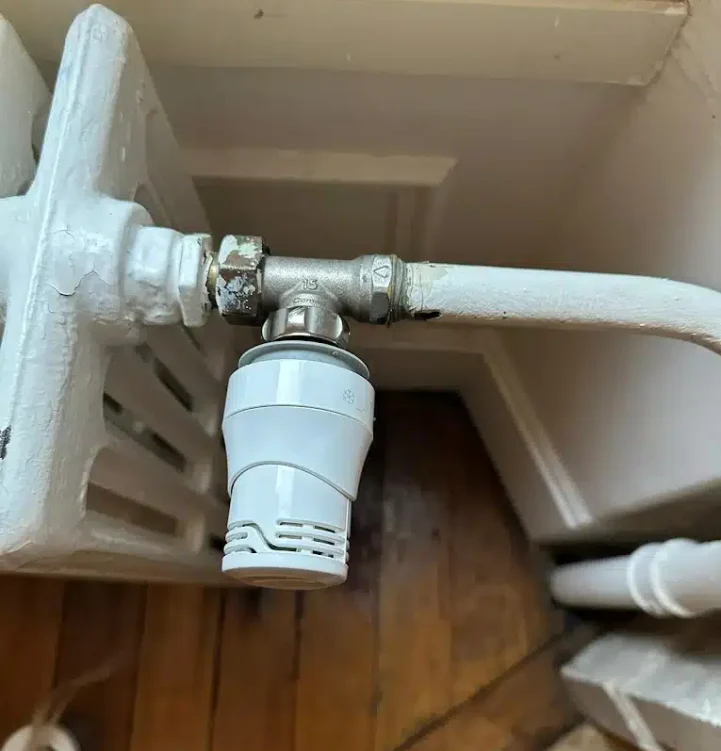 Bruno Plombier Chauffagiste - Réparation robinet du radiateur